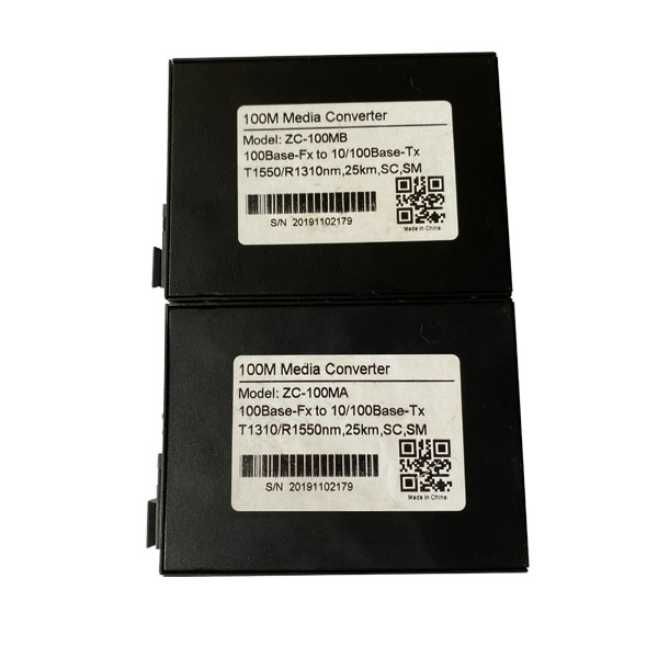 Mặt sau bộ chuyển đổi quang điện Zincom ZC-100MA